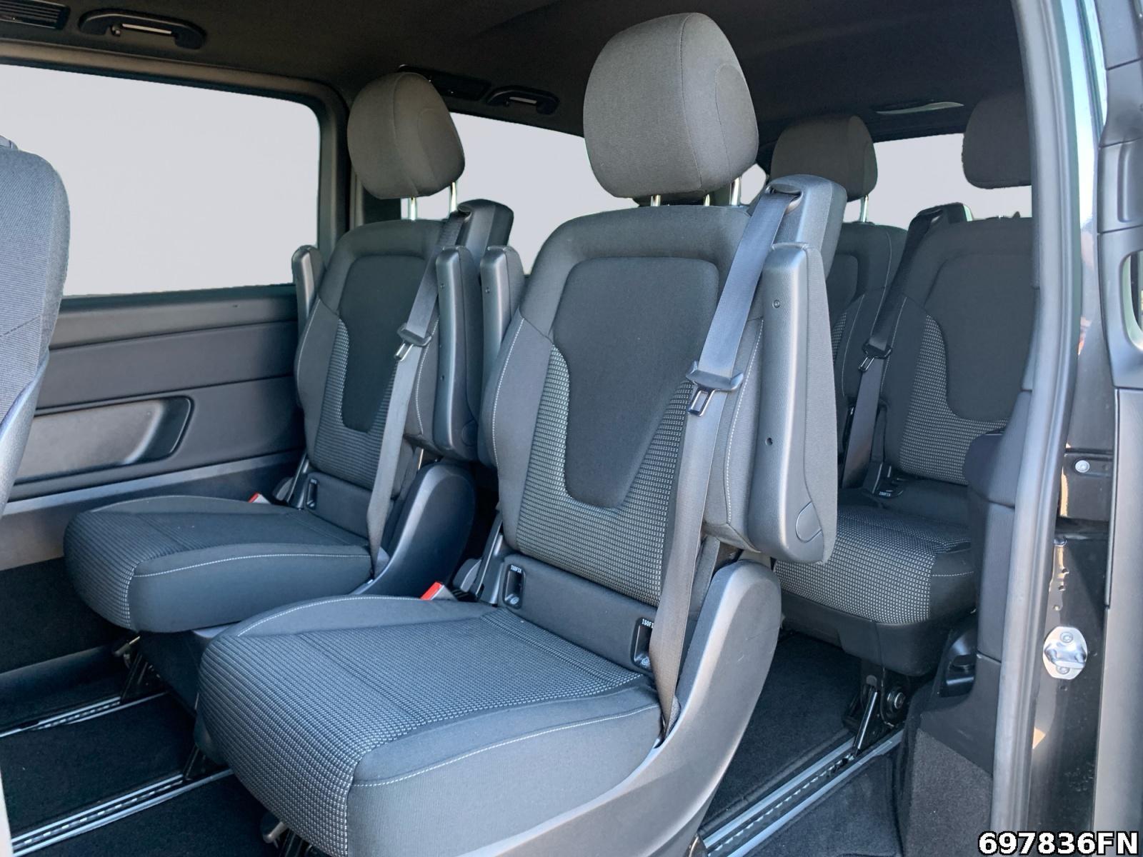 Fahrzeugabbildung Mercedes-Benz V 300 ED/L AMG *AHK*MBUX 10,25*NIGHT-PAKET*KLIMA