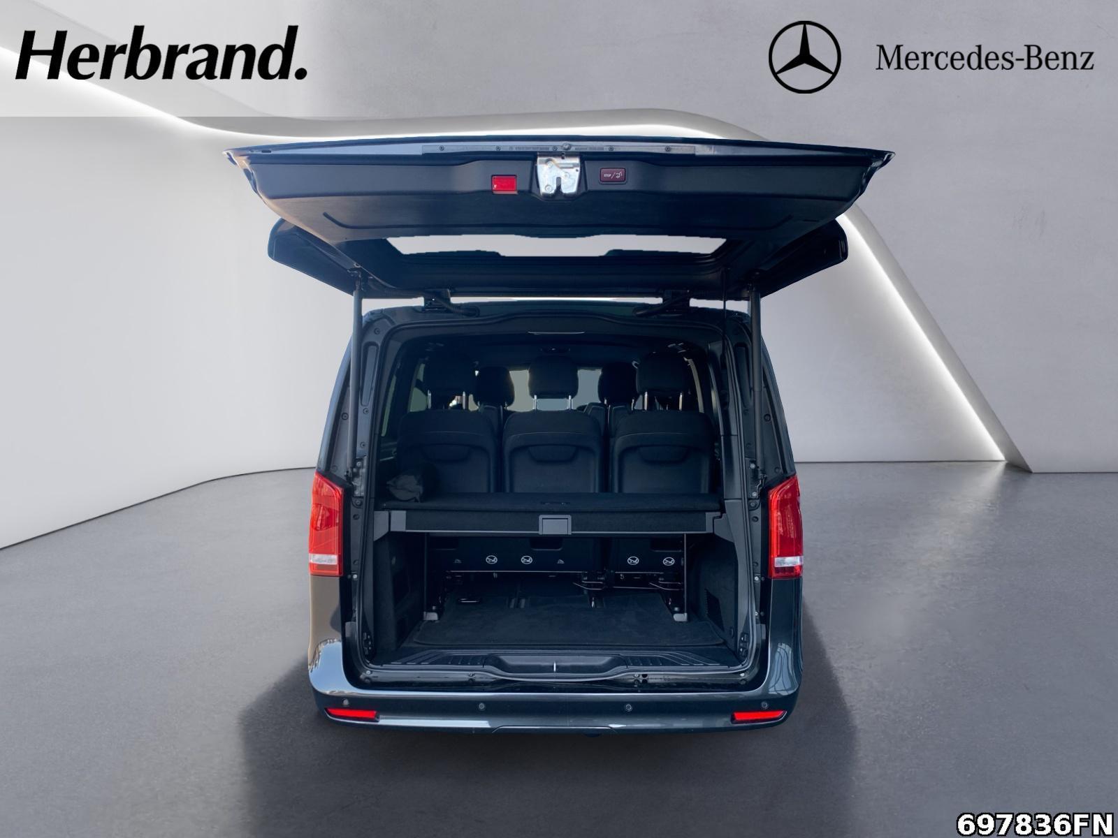 Fahrzeugabbildung Mercedes-Benz V 300 ED/L AMG *AHK*MBUX 10,25*NIGHT-PAKET*KLIMA