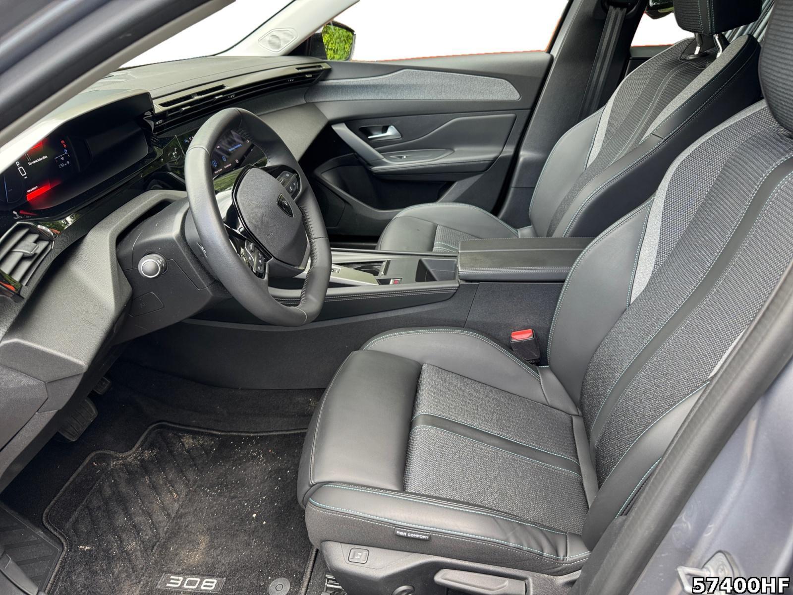 Fahrzeugabbildung Peugeot 308 308 SW Allure Pack 1.5 BlueHDI 130 EAT8