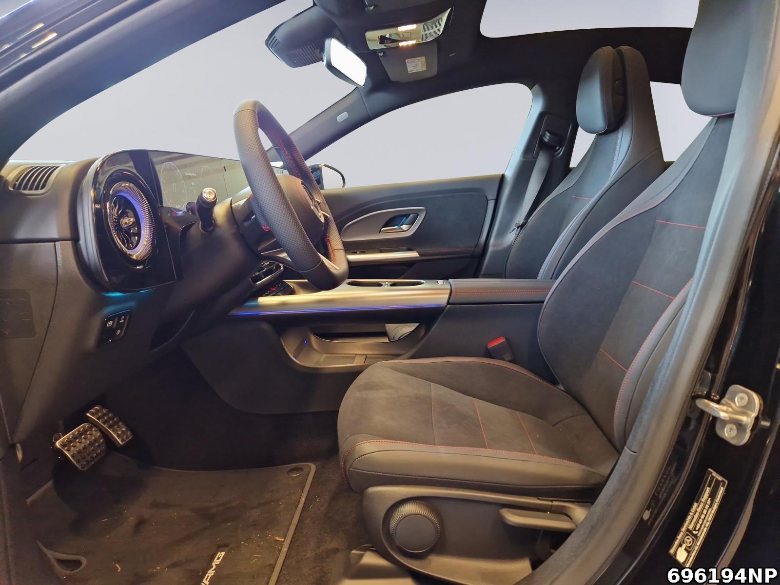 Fahrzeugabbildung Mercedes-Benz CLA 200 AMG-LINE+BURMESTER+AHK+DISTRONIC+MULTIB