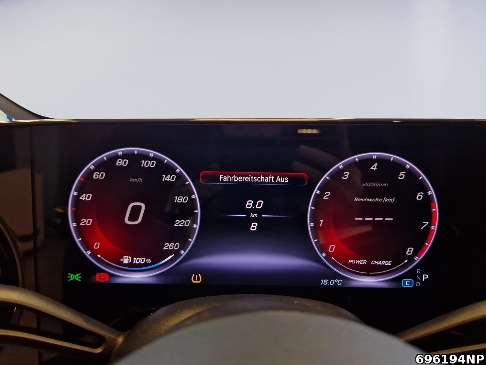 Fahrzeugabbildung Mercedes-Benz CLA 200 AMG-LINE+BURMESTER+AHK+DISTRONIC+MULTIB