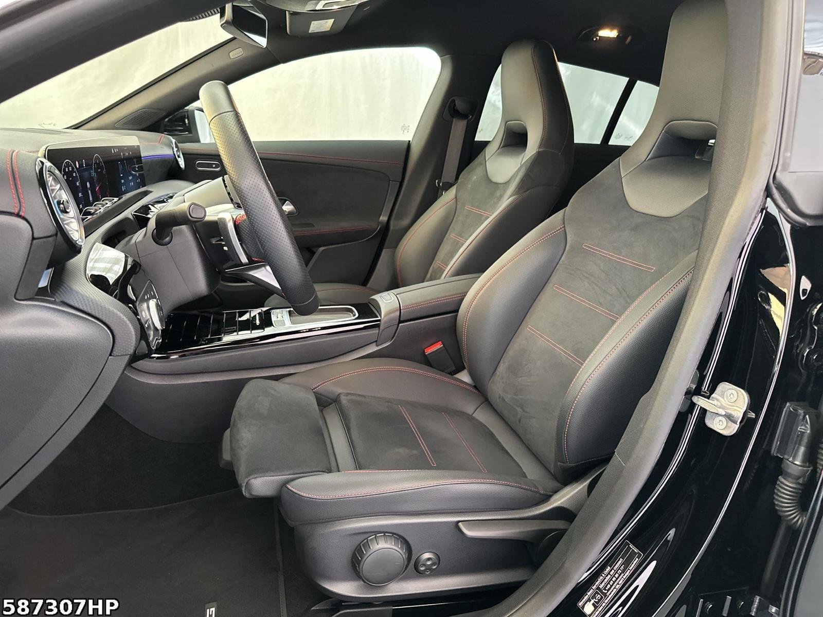 Fahrzeugabbildung Mercedes-Benz CLA 180 Shooting Brake AMG Keyless-GO SHZ. AHK.