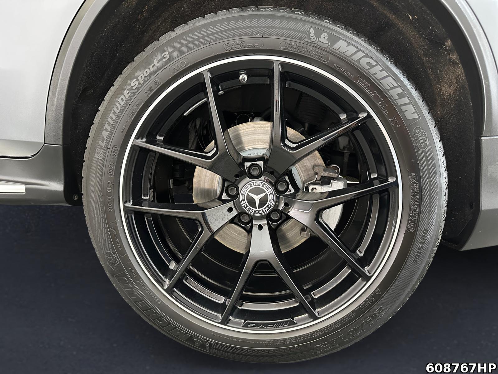 Fahrzeugabbildung Mercedes-Benz GLC 400 d AMG AHK Airmatic Soundsystem Standhz.