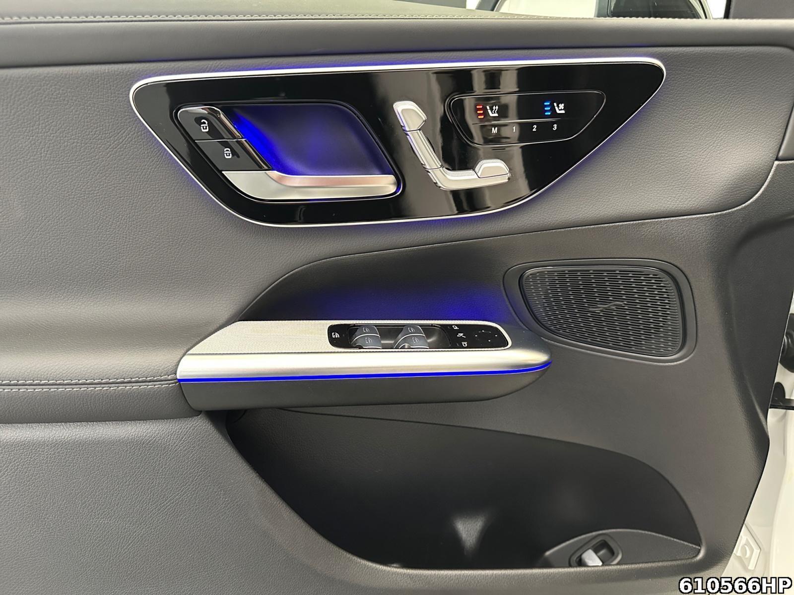 Fahrzeugabbildung Mercedes-Benz GLC 450 d 4M AMG Line Pano Night 360 Kamera AHK