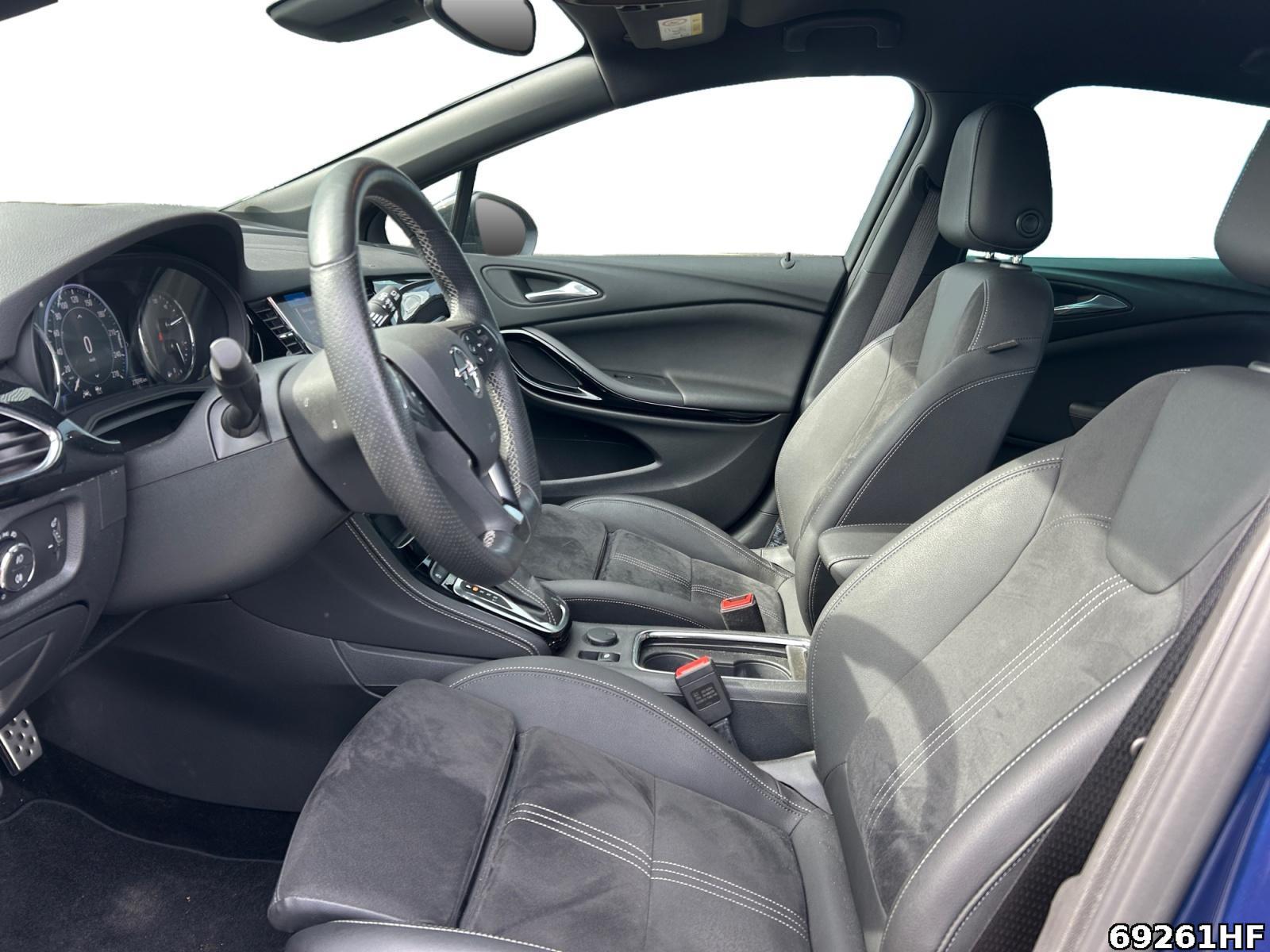 Fahrzeugabbildung Opel Astra Ultimate