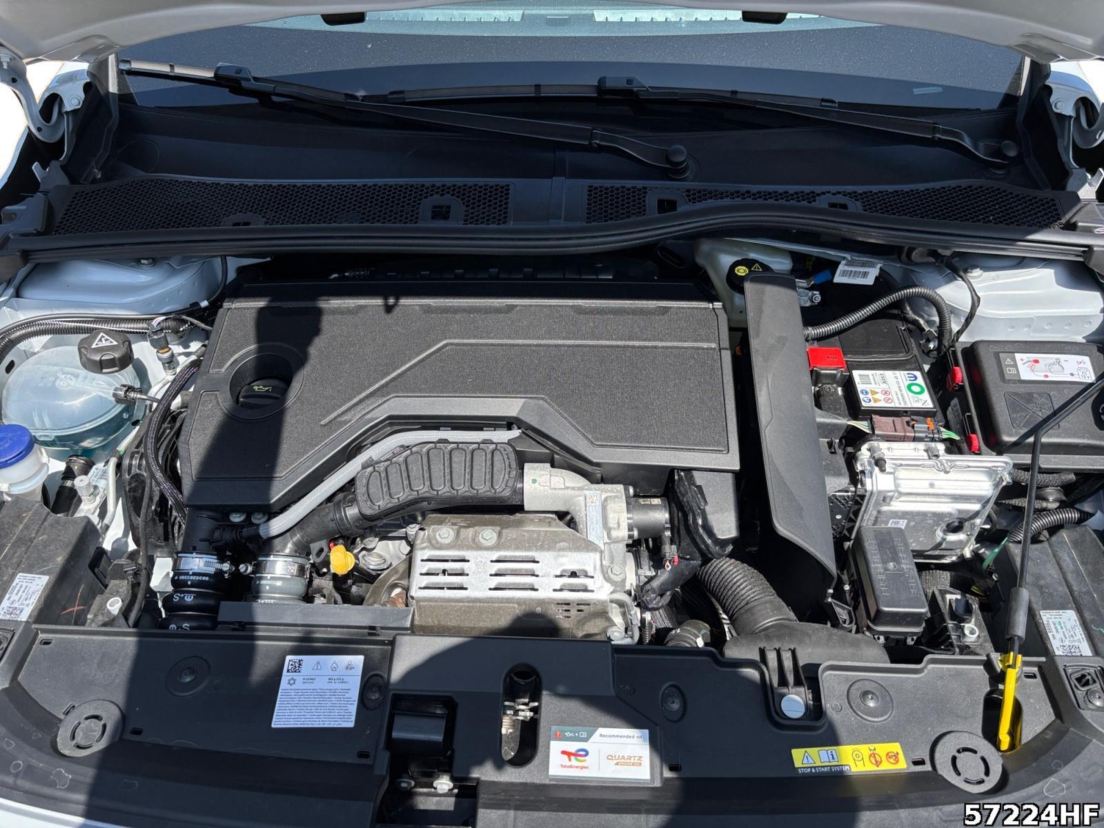 Fahrzeugabbildung Opel Corsa Edition Hybrid 110 PS AT