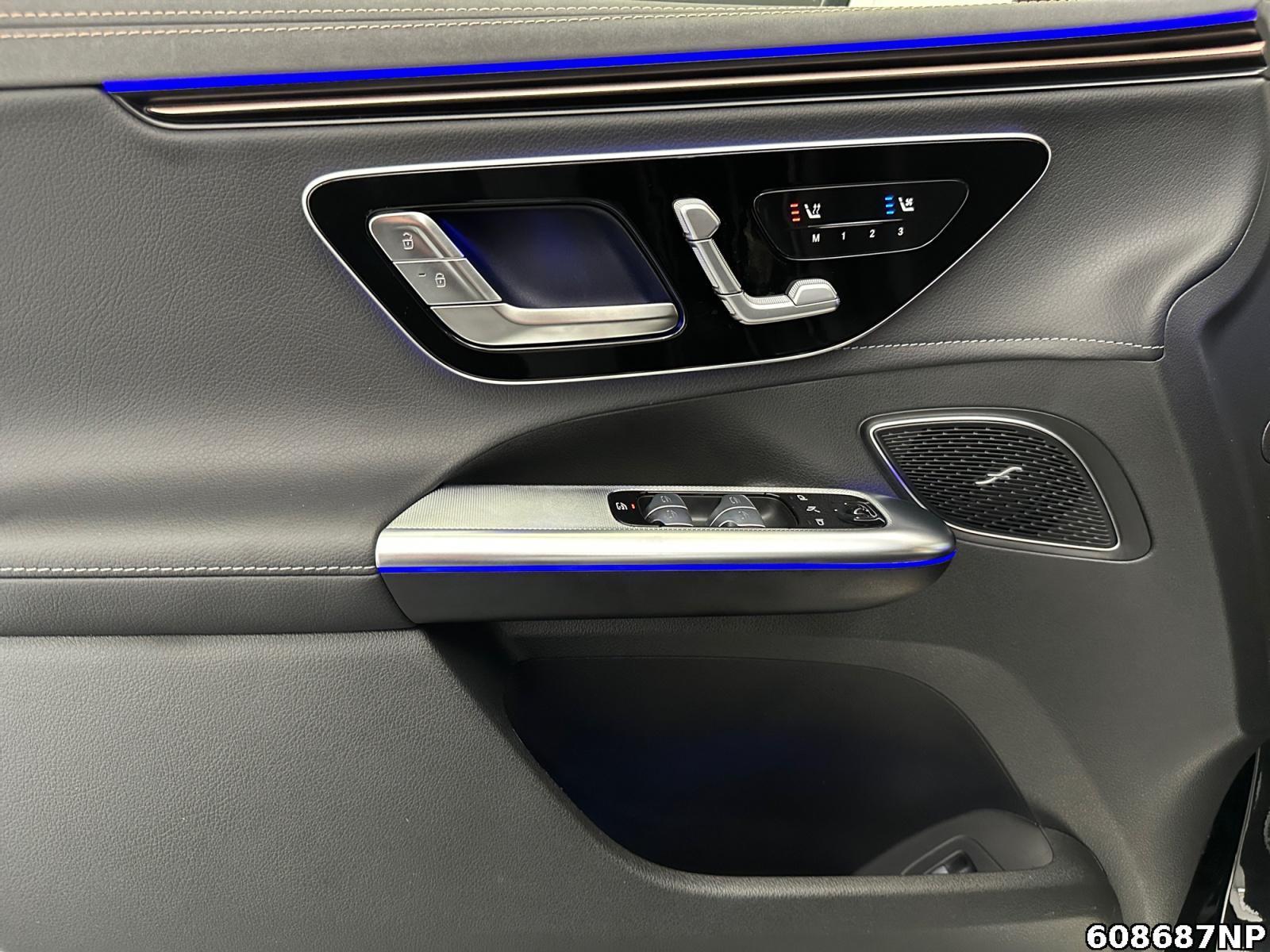 Fahrzeugabbildung Mercedes-Benz EQE SUV 350+ Electric Art 360 Guard AHK Memory