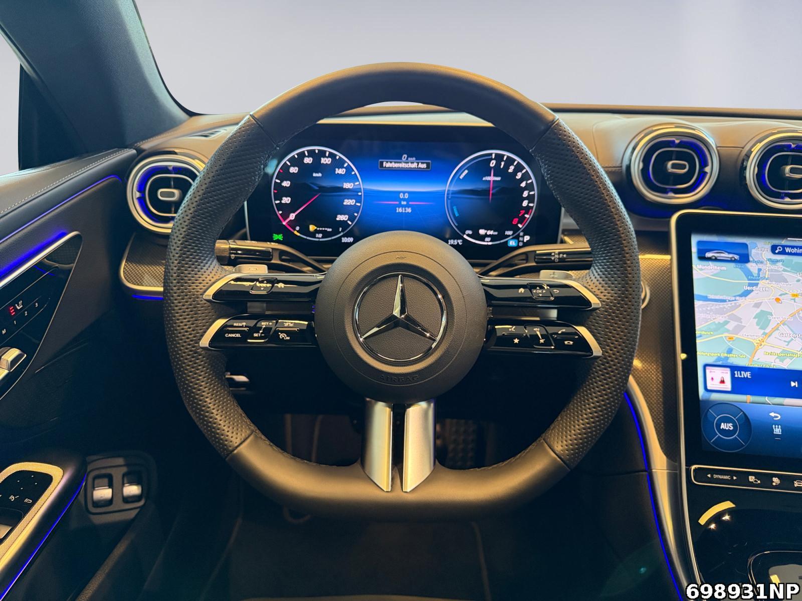 Fahrzeugabbildung Mercedes-Benz CLE 300 e Coupé AMG Digital-Light Pano Night 360