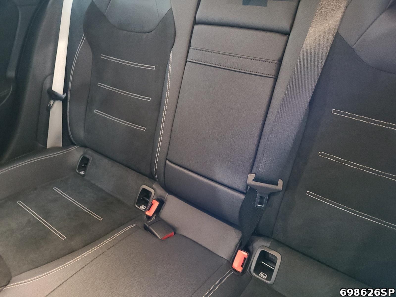 Fahrzeugabbildung Mercedes-Benz A 200 AMG Distronic Night Kamera
