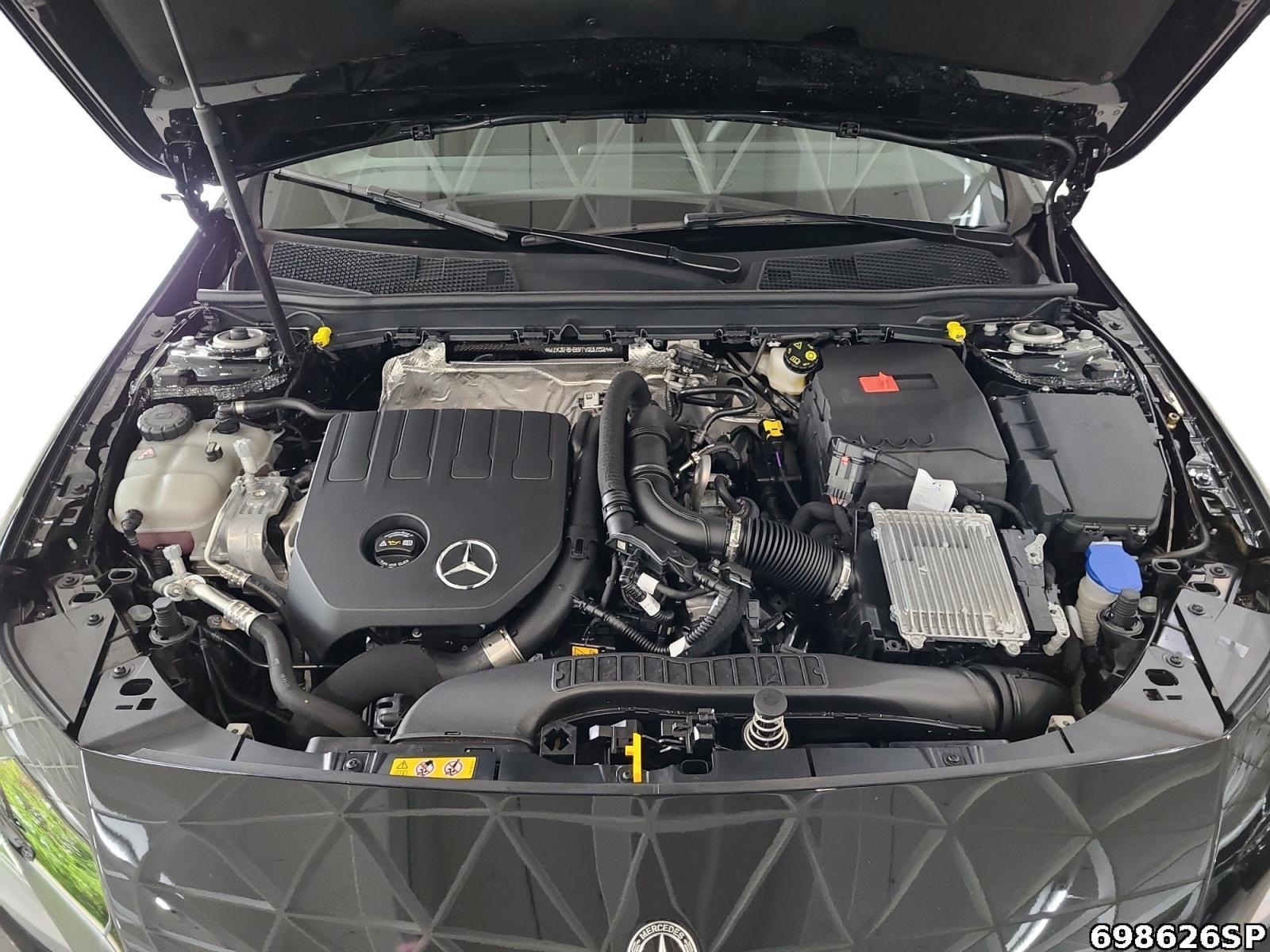 Fahrzeugabbildung Mercedes-Benz A 200 AMG Distronic Night Kamera