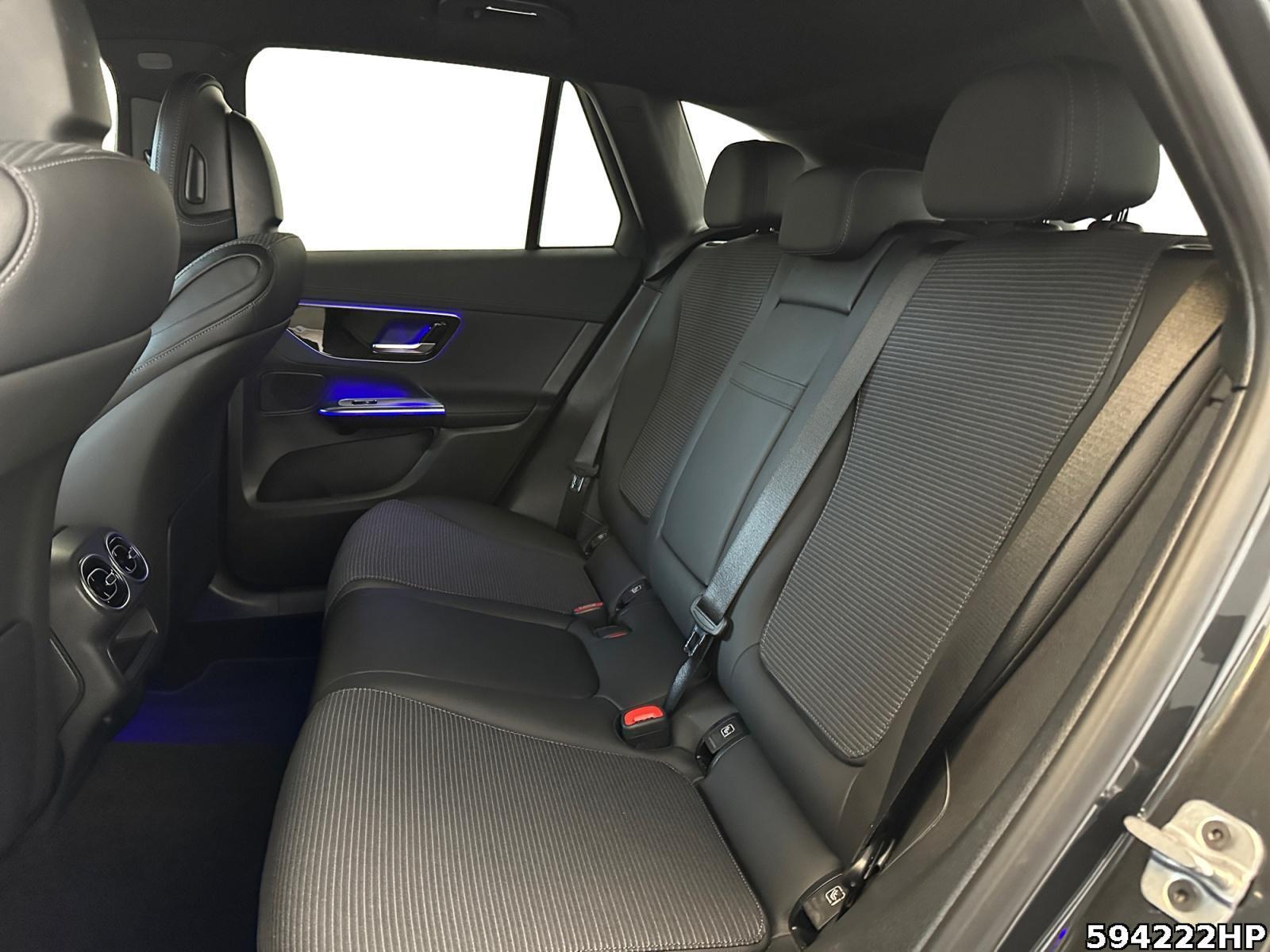 Fahrzeugabbildung Mercedes-Benz GLC 220 d 4M Avantgarde AHK Memory LED CarPlay