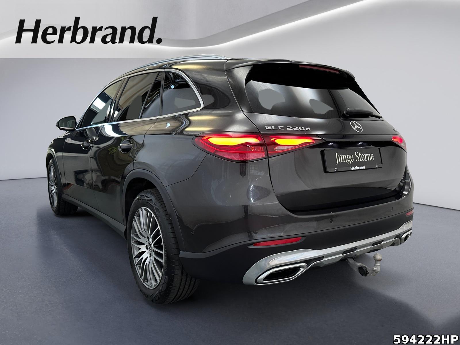 Fahrzeugabbildung Mercedes-Benz GLC 220 d 4M Avantgarde AHK Memory LED CarPlay