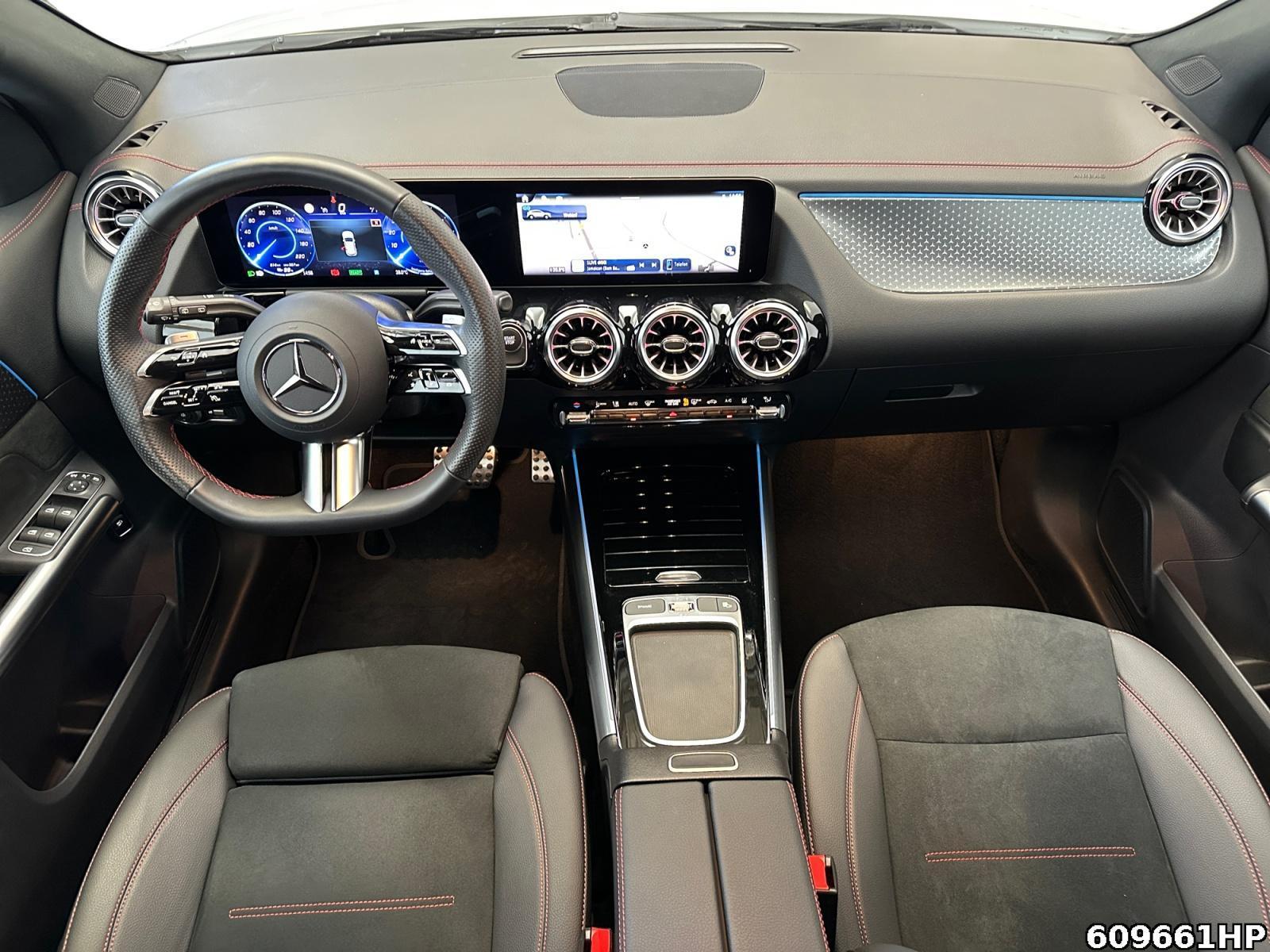 Fahrzeugabbildung Mercedes-Benz EQA AMG AHK Night Ambiente Kamera Totw.