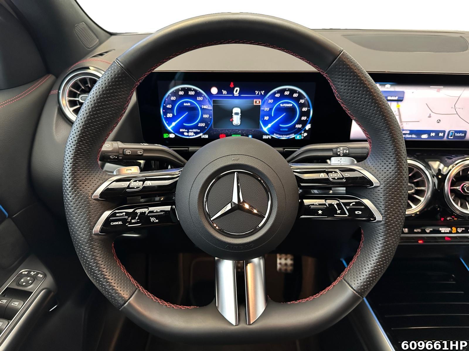 Fahrzeugabbildung Mercedes-Benz EQA AMG AHK Night Ambiente Kamera Totw.