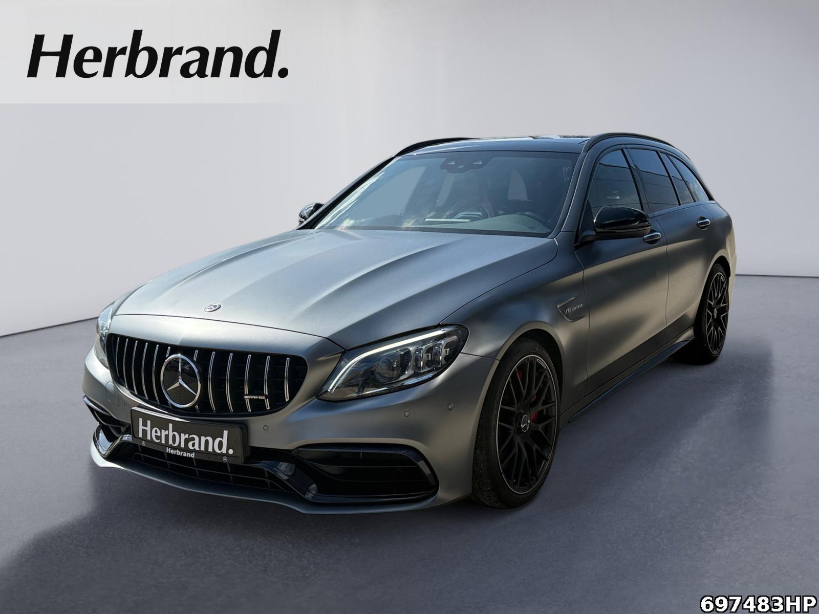 Mercedes-Benz C 63 AMG S T Performance-Sitze magno Pano Night