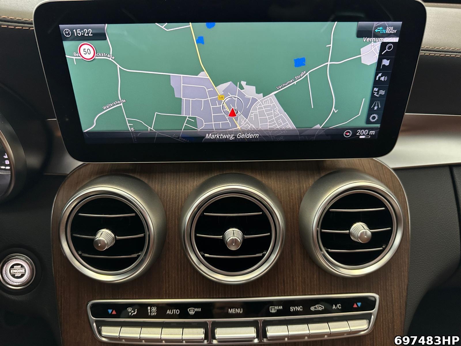 Fahrzeugabbildung Mercedes-Benz C 63 AMG S T Performance-Sitze magno Pano Night