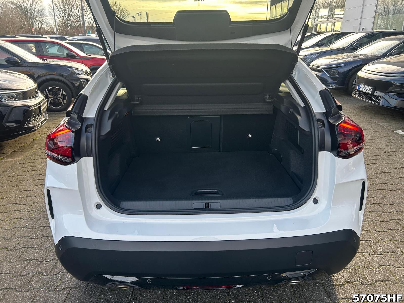Fahrzeugabbildung Citroën C4 Shine +HEADUP+360KAMERA+CARPLAY+TOTWINKEL+