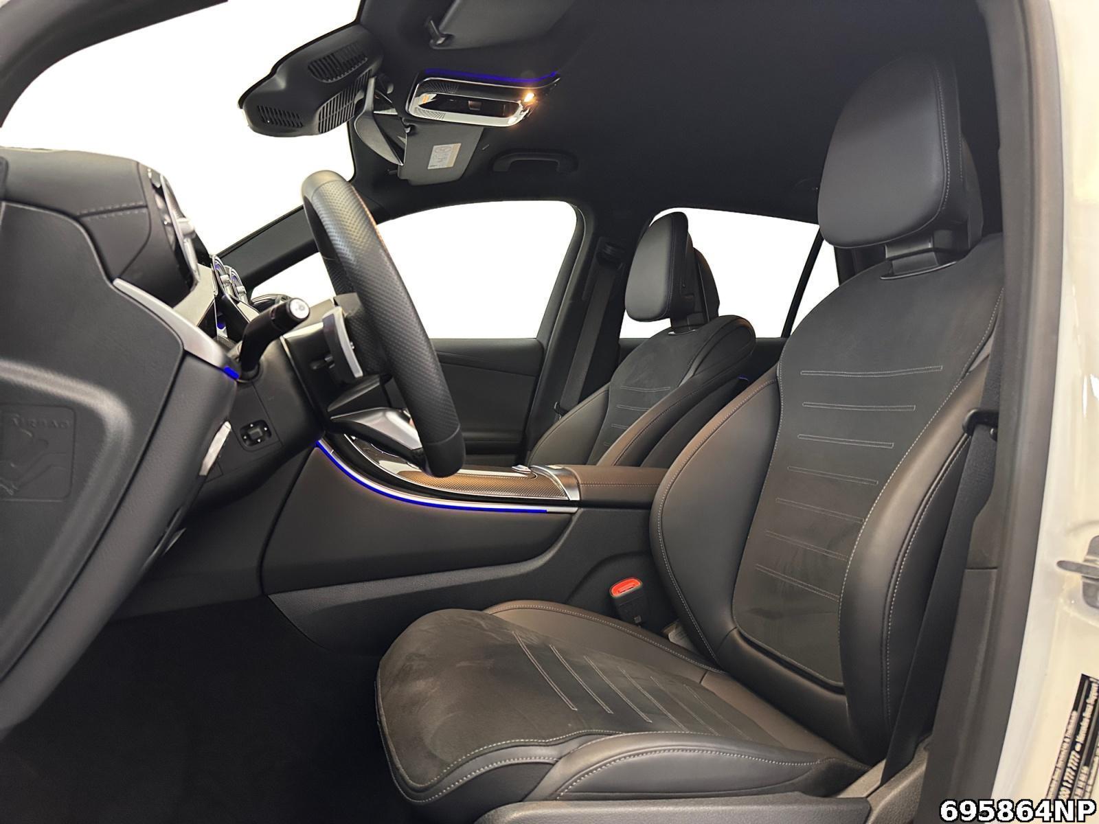 Fahrzeugabbildung Mercedes-Benz GLC 300 d 4M AMG Night Digital-Light Distronic