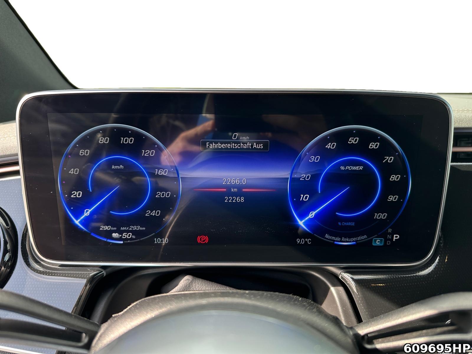 Fahrzeugabbildung Mercedes-Benz EQE SUV Sitzbelüftung AHK Memory CARPLAY