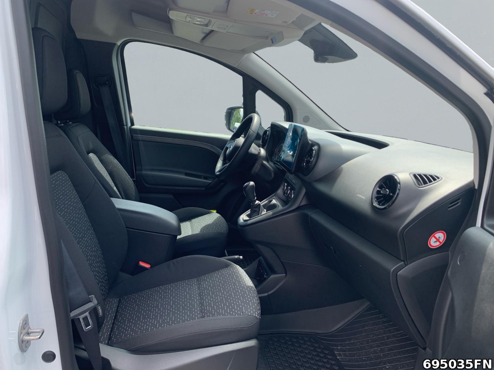 Fahrzeugabbildung Mercedes-Benz Citan 108 BASE *KLIMA**KAMERA**CARPLAY**TEMPOMAT