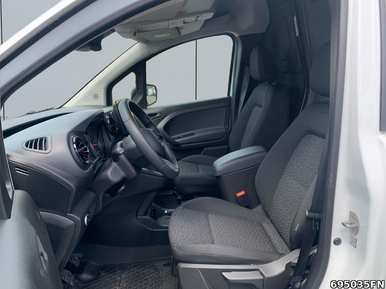 Fahrzeugabbildung Mercedes-Benz Citan 108 BASE *KLIMA**KAMERA**CARPLAY**TEMPOMAT