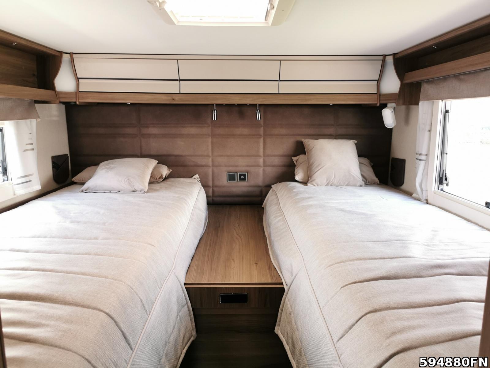 Fahrzeugabbildung Kabe Imperial R i830 / i810 LGB Cinderella Solar AHK