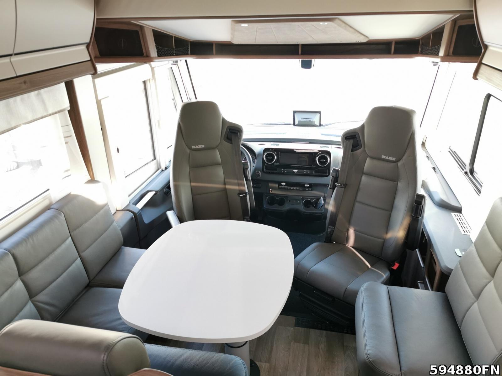 Fahrzeugabbildung Kabe Imperial R i830 / i810 LGB Cinderella Solar AHK