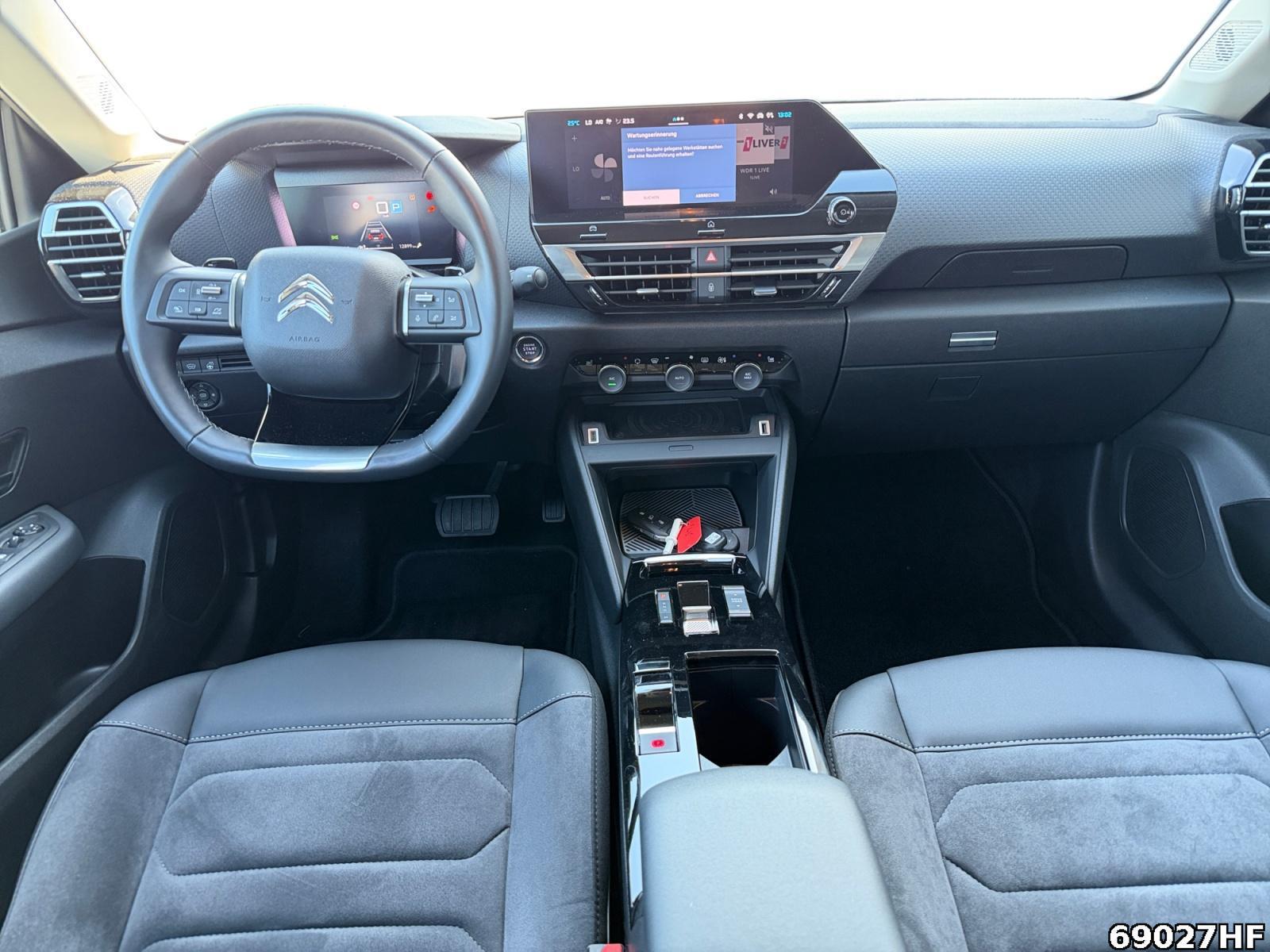 Fahrzeugabbildung Citroën C4 Max 1.2 PureTech 96kW *NAVI*KAMERA*PDC*