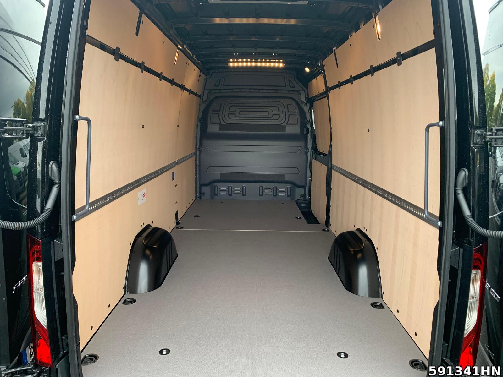 Fahrzeugabbildung Mercedes-Benz Sprinter 319 CDI Kasten SELECT*Maxi*ALLRAD*LED*