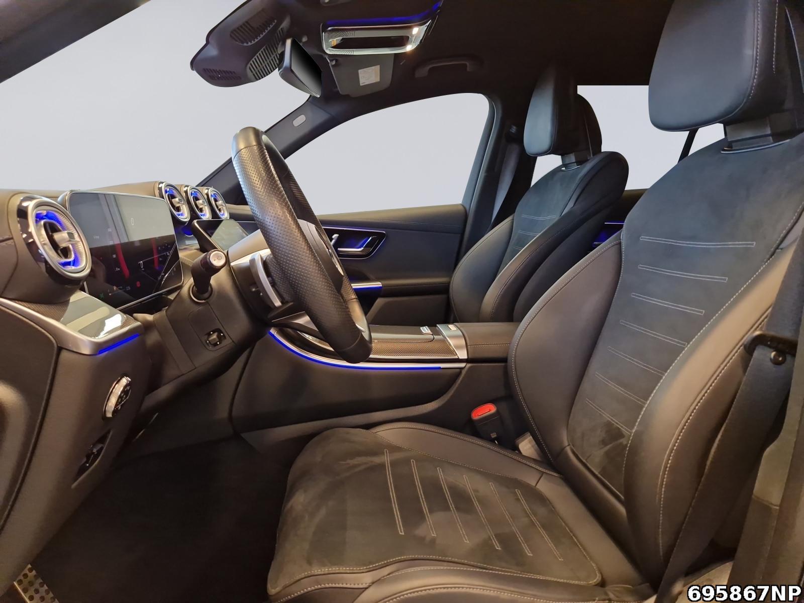 Fahrzeugabbildung Mercedes-Benz GLC 300 d 4M AMG AHK Kamera Night Distronic LED