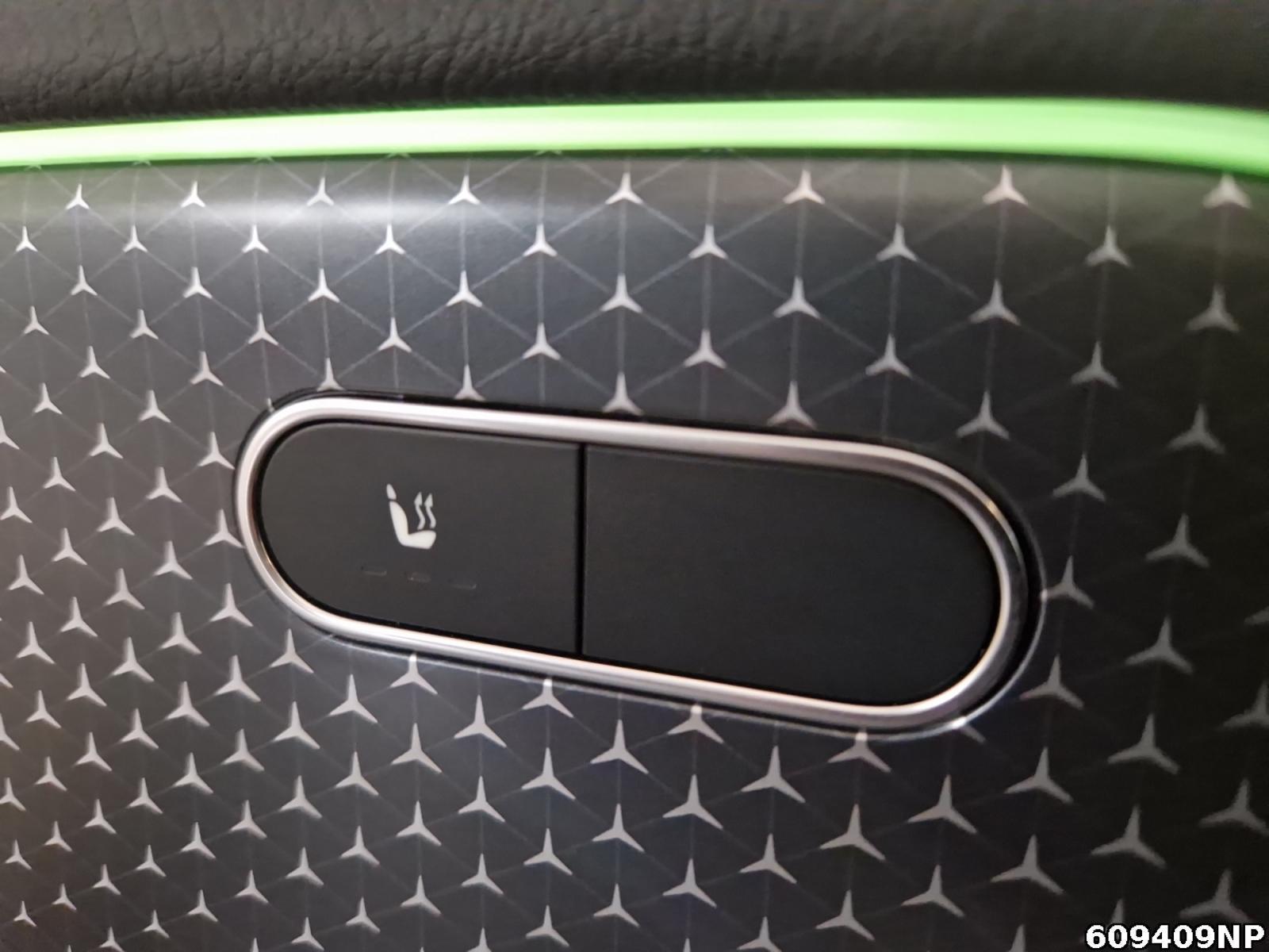 Fahrzeugabbildung Mercedes-Benz GLB 200 Progressive Night AHK Kamera Distronic.