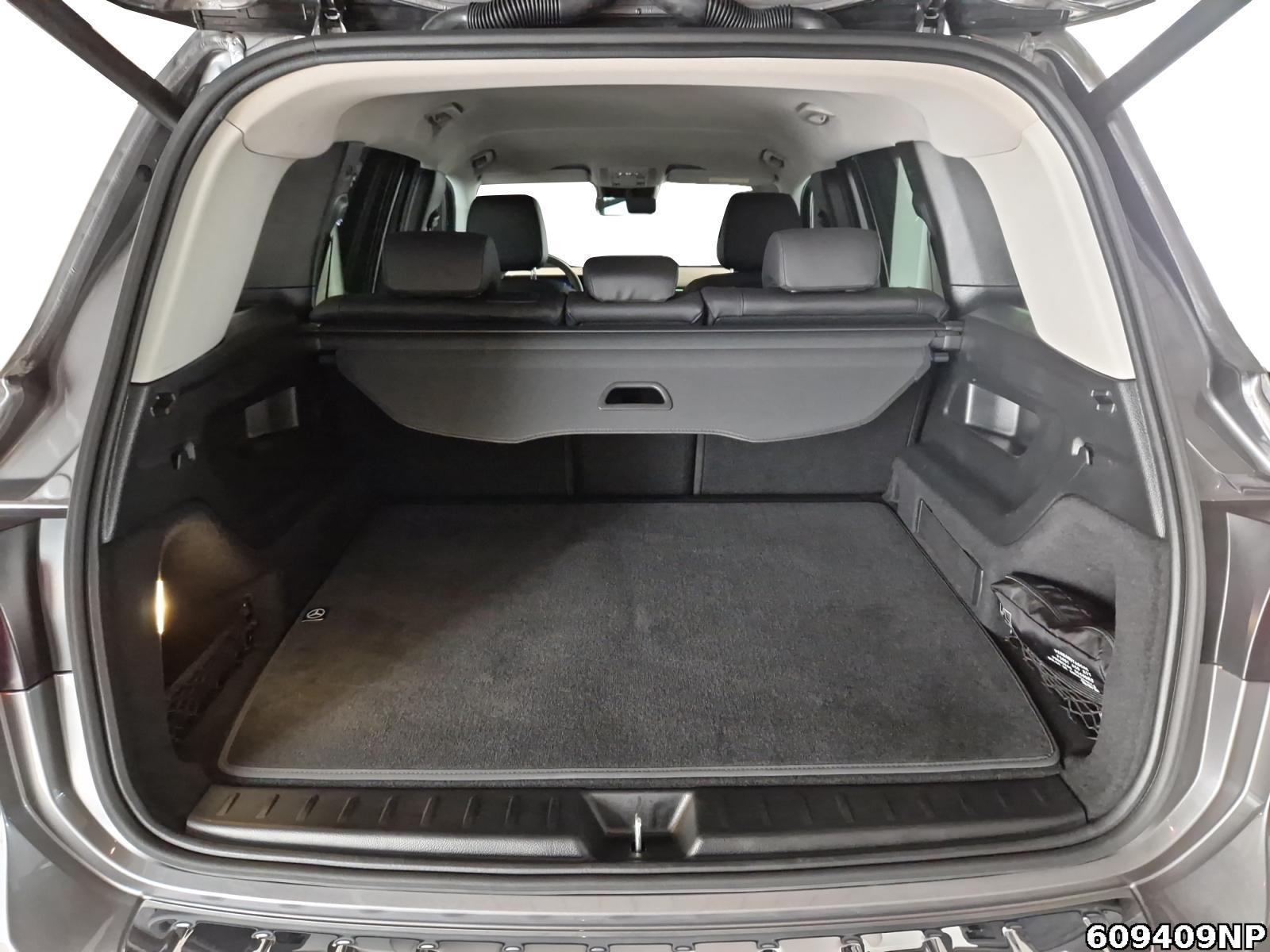 Fahrzeugabbildung Mercedes-Benz GLB 200 Progressive Night AHK Kamera Distronic.