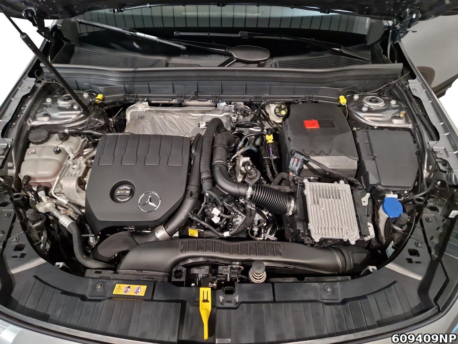 Fahrzeugabbildung Mercedes-Benz GLB 200 Progressive Night AHK Kamera Distronic.
