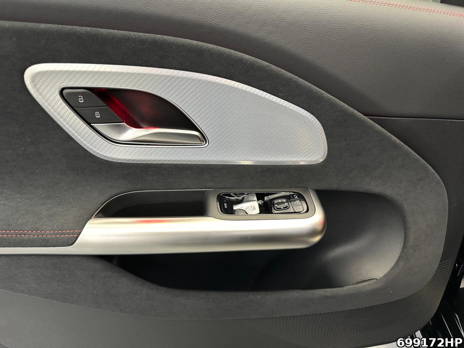 Fahrzeugabbildung Mercedes-Benz CLA 180 Shooting Brake +AMG+NIGHT+360°KAM+DISTRONIC+WINTER+