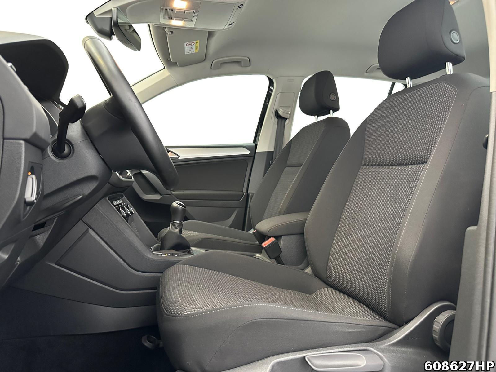 Fahrzeugabbildung Volkswagen Tiguan 1.5 TSI Trendline AHK LED PTS 17