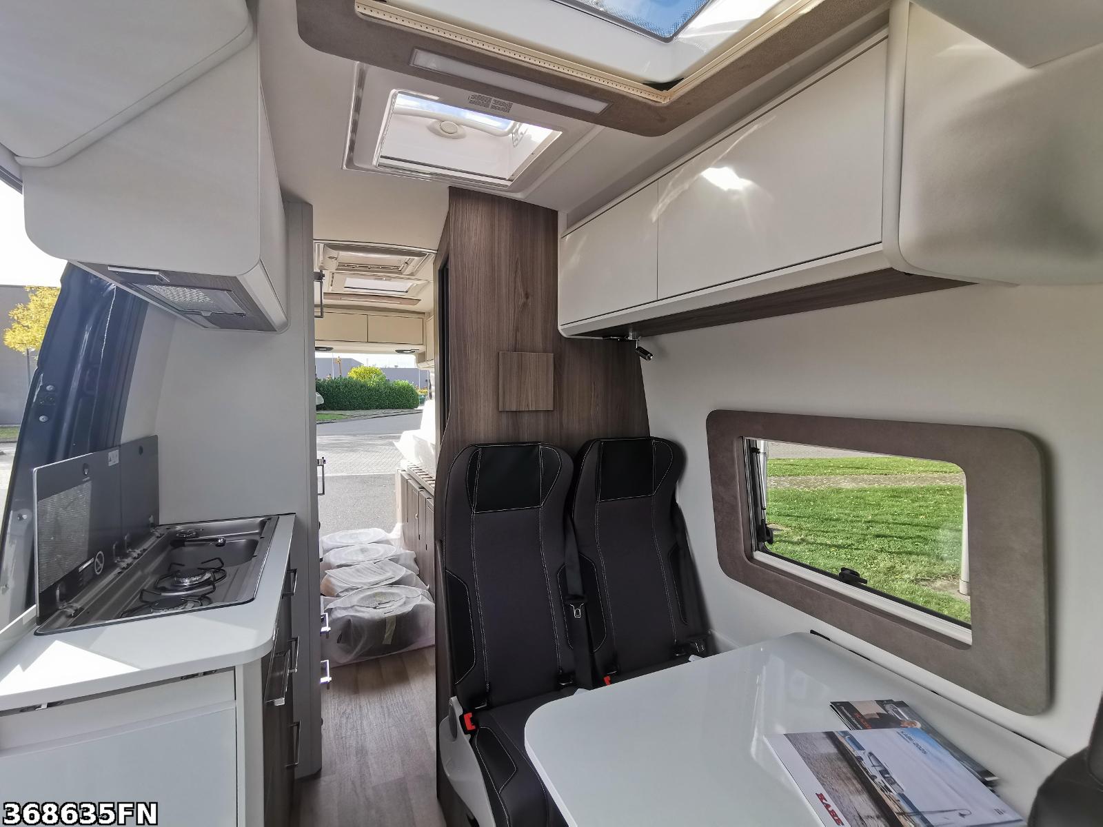 Fahrzeugabbildung Kabe Van 690 LB 