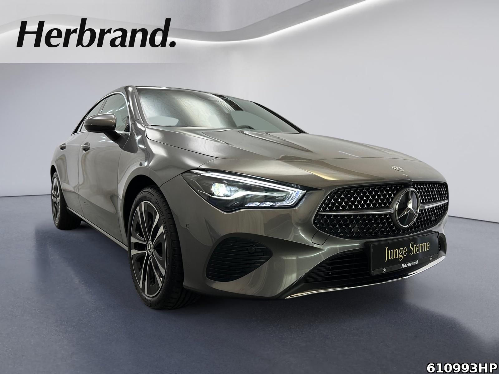 Fahrzeugabbildung Mercedes-Benz CLA 180 Progressive AHK Memory Totw.