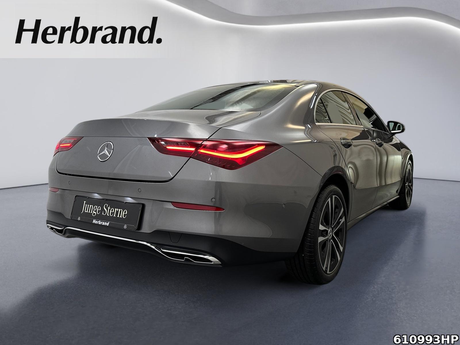 Fahrzeugabbildung Mercedes-Benz CLA 180 Progressive AHK Memory Totw.