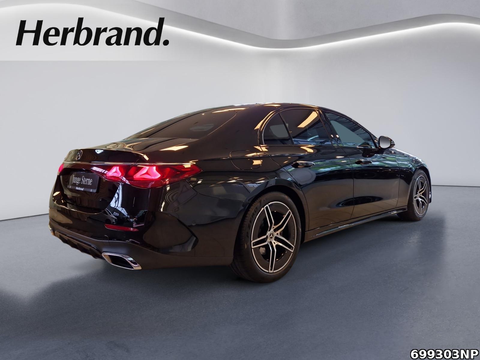 Fahrzeugabbildung Mercedes-Benz E 220 d AMG Pano Night Distronic CarPlay Ambient