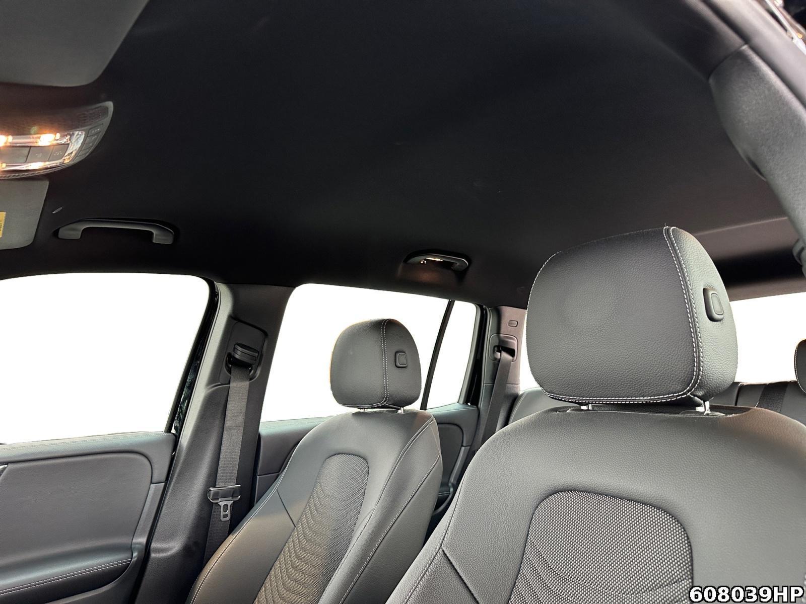 Fahrzeugabbildung Mercedes-Benz GLB 200 Progressive AHK DISTRONIC EASYPACK