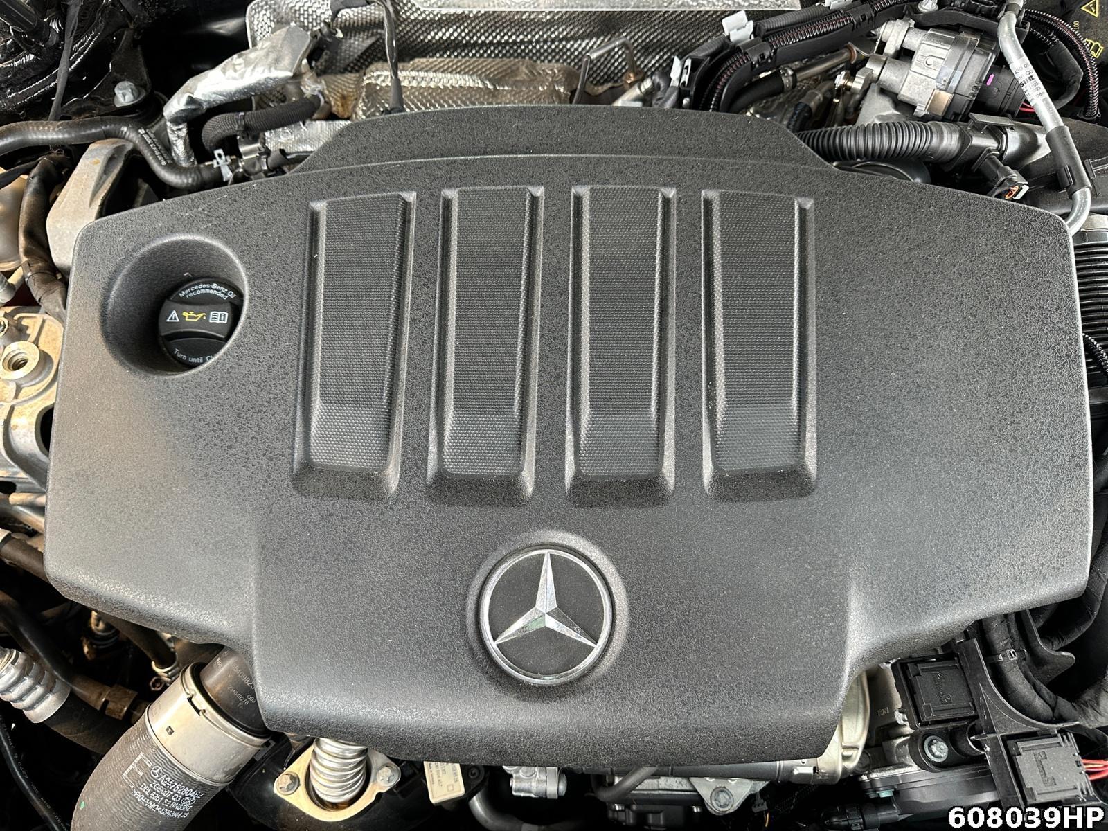 Fahrzeugabbildung Mercedes-Benz GLB 200 Progressive AHK DISTRONIC EASYPACK