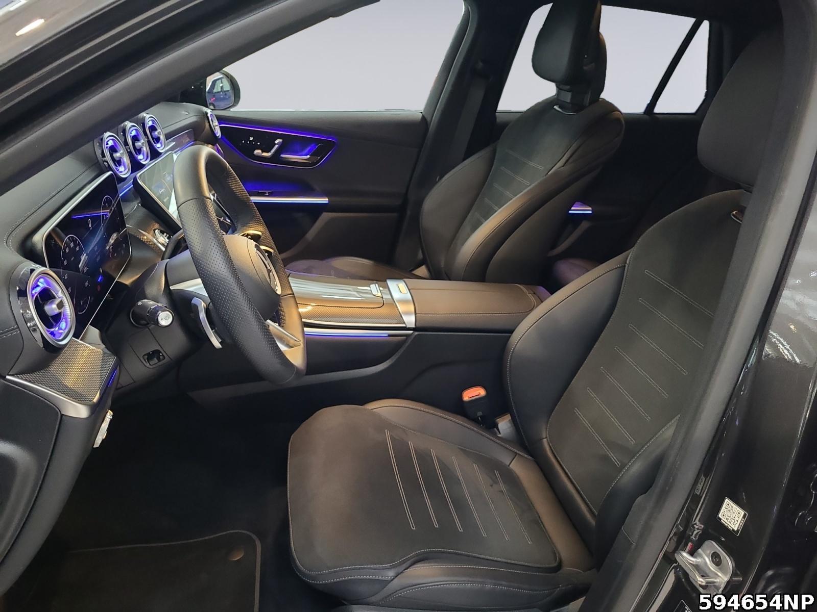 Fahrzeugabbildung Mercedes-Benz GLC 300 d 4M AMG MEMORY AHK DISTRONIC NIGHT