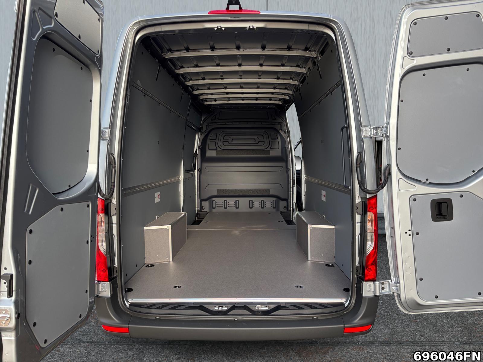 Fahrzeugabbildung Mercedes-Benz Sprinter 317 CDI Kasten Lang*2xSchiebetüre*MBUX