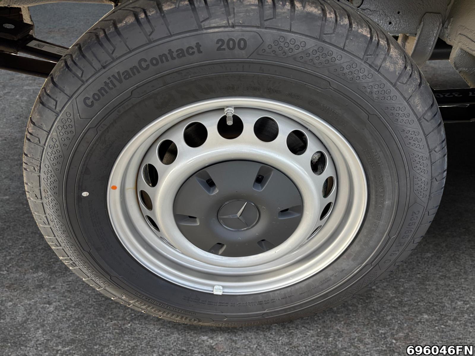 Fahrzeugabbildung Mercedes-Benz Sprinter 317 CDI Kasten Lang*2xSchiebetüre*MBUX