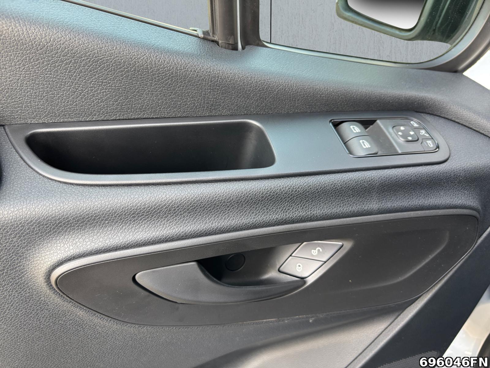 Fahrzeugabbildung Mercedes-Benz Sprinter 317 CDI Kasten Lang*2xSchiebetüre*MBUX