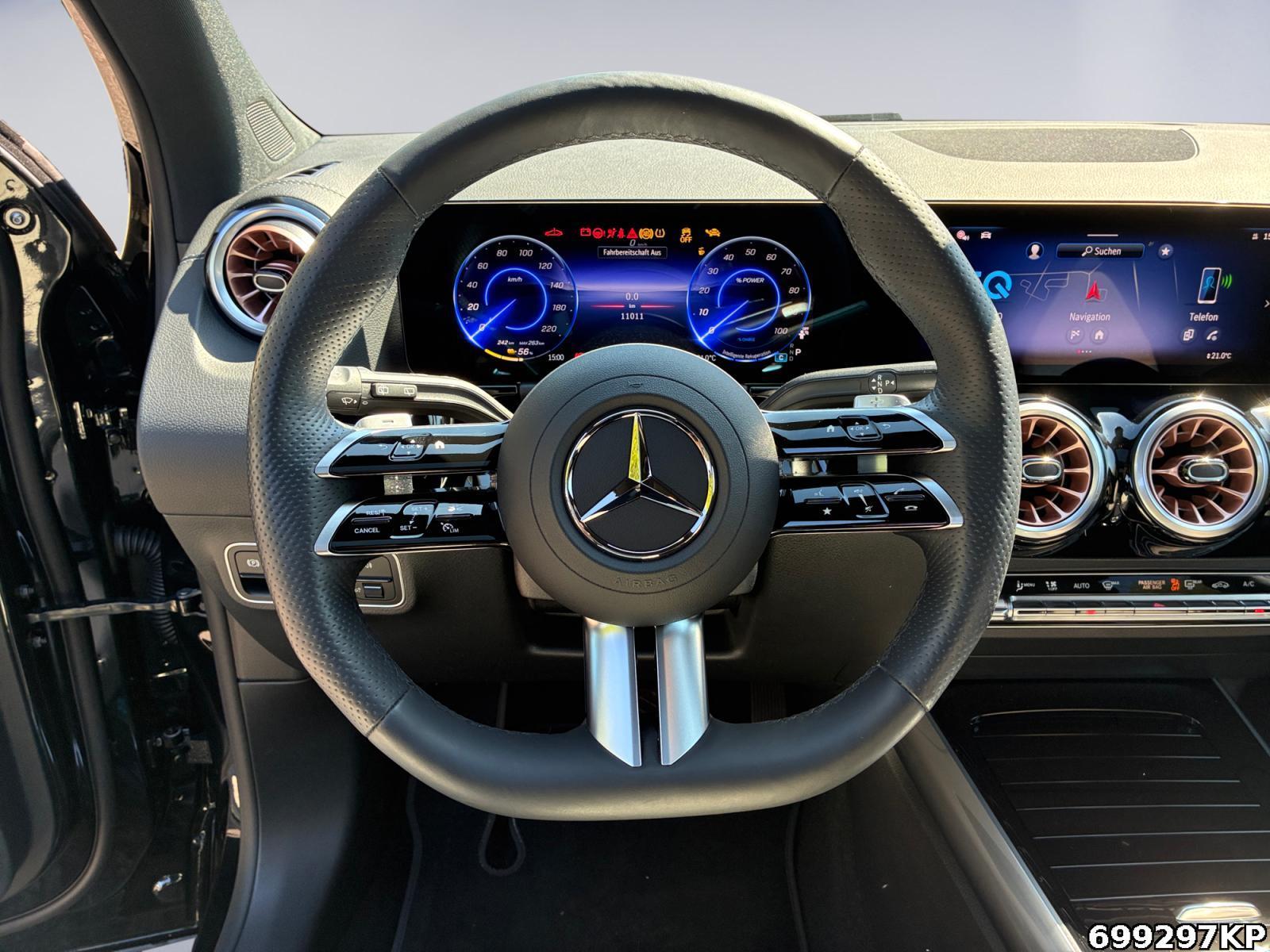 Fahrzeugabbildung Mercedes-Benz EQA 4M Electric Art Pano 360° DISTRONIC LED