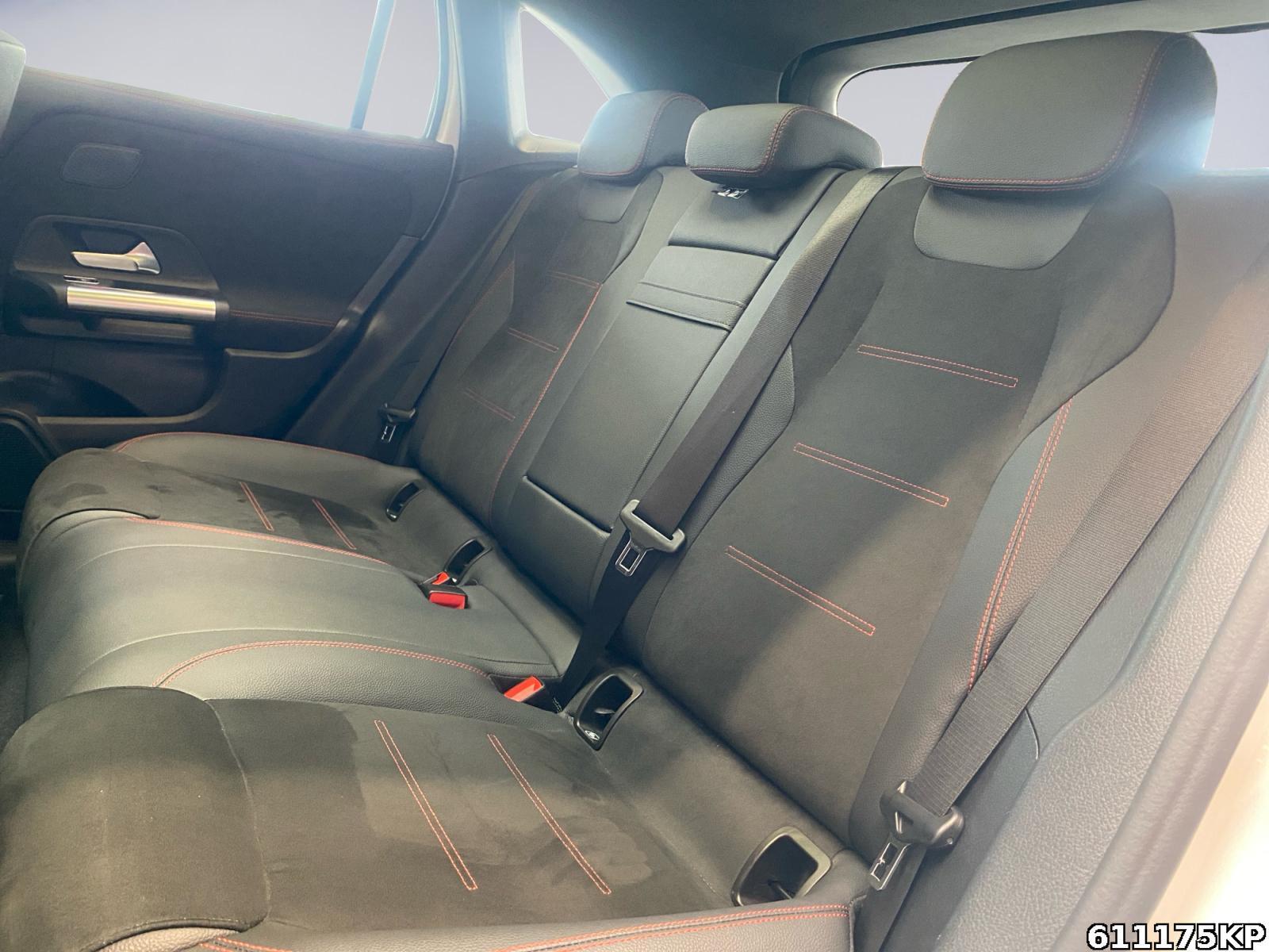 Fahrzeugabbildung Mercedes-Benz EQA 4M AMG Pano Distronic 360° Keyless LED.