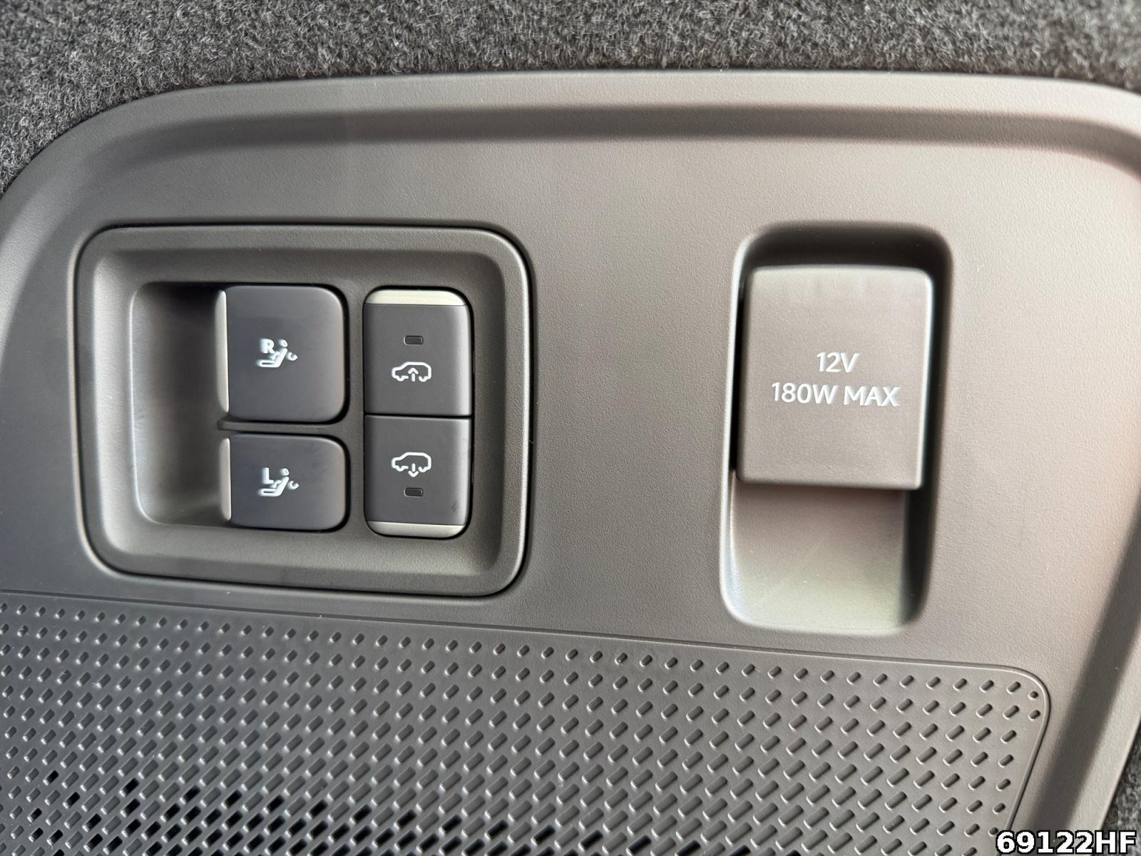 Fahrzeugabbildung Xpeng X9 AWD Performance *Verfügbar ab 12/26