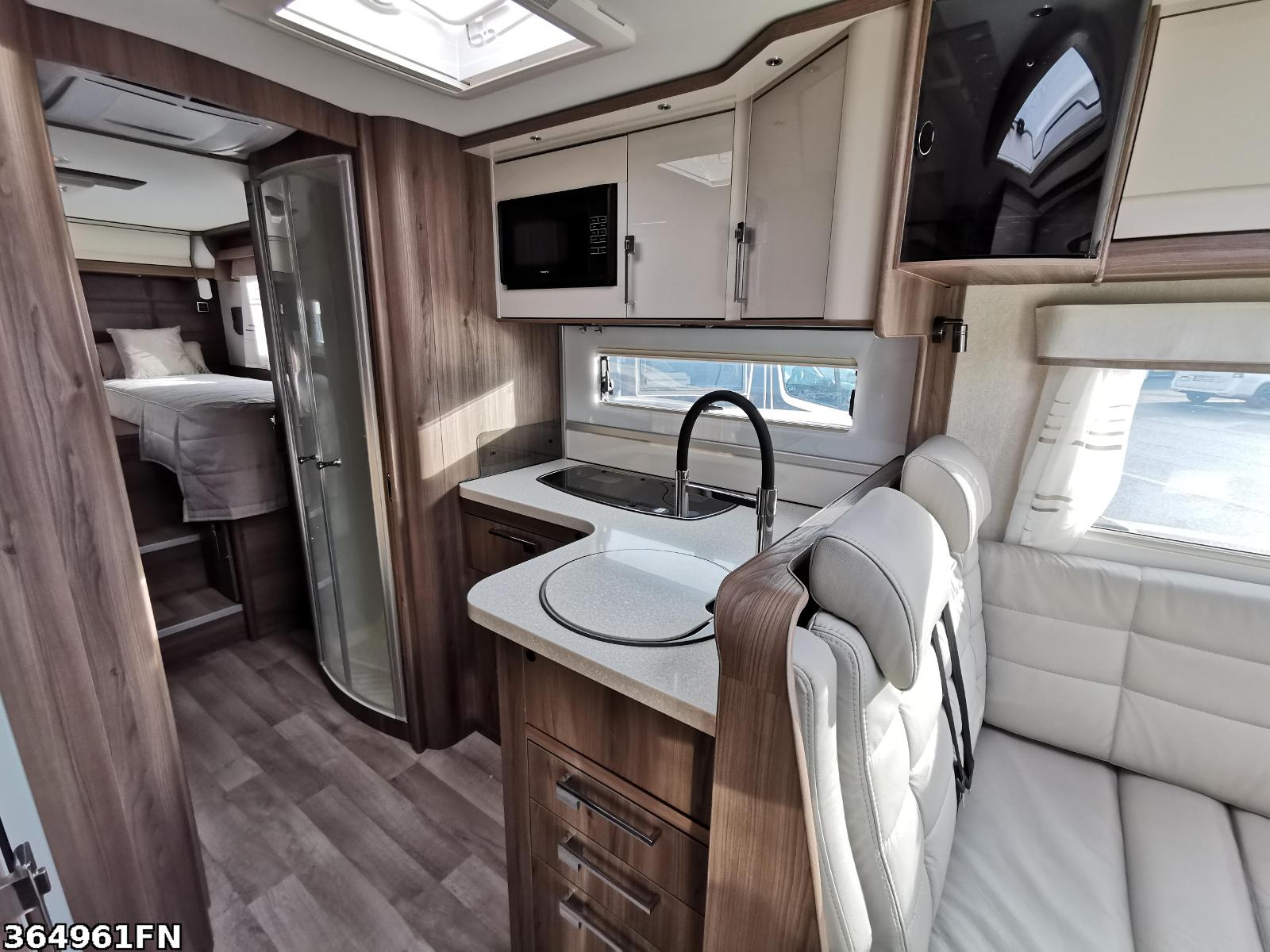 Fahrzeugabbildung Kabe Travel Master Imperial i860 LGB Cinderella AHK
