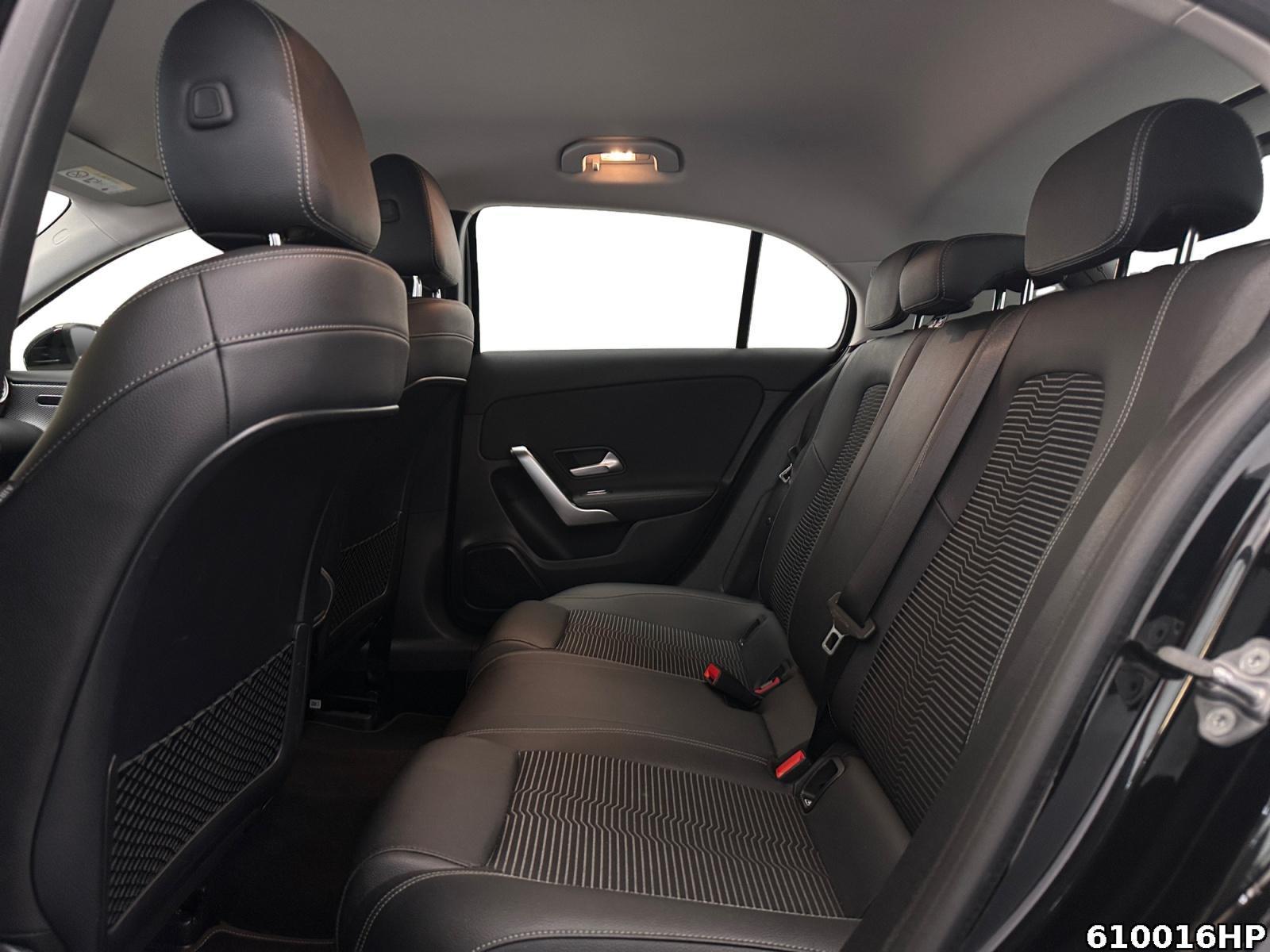 Fahrzeugabbildung Mercedes-Benz A 180 Progressive MBUX Augmented Carplay DAB+